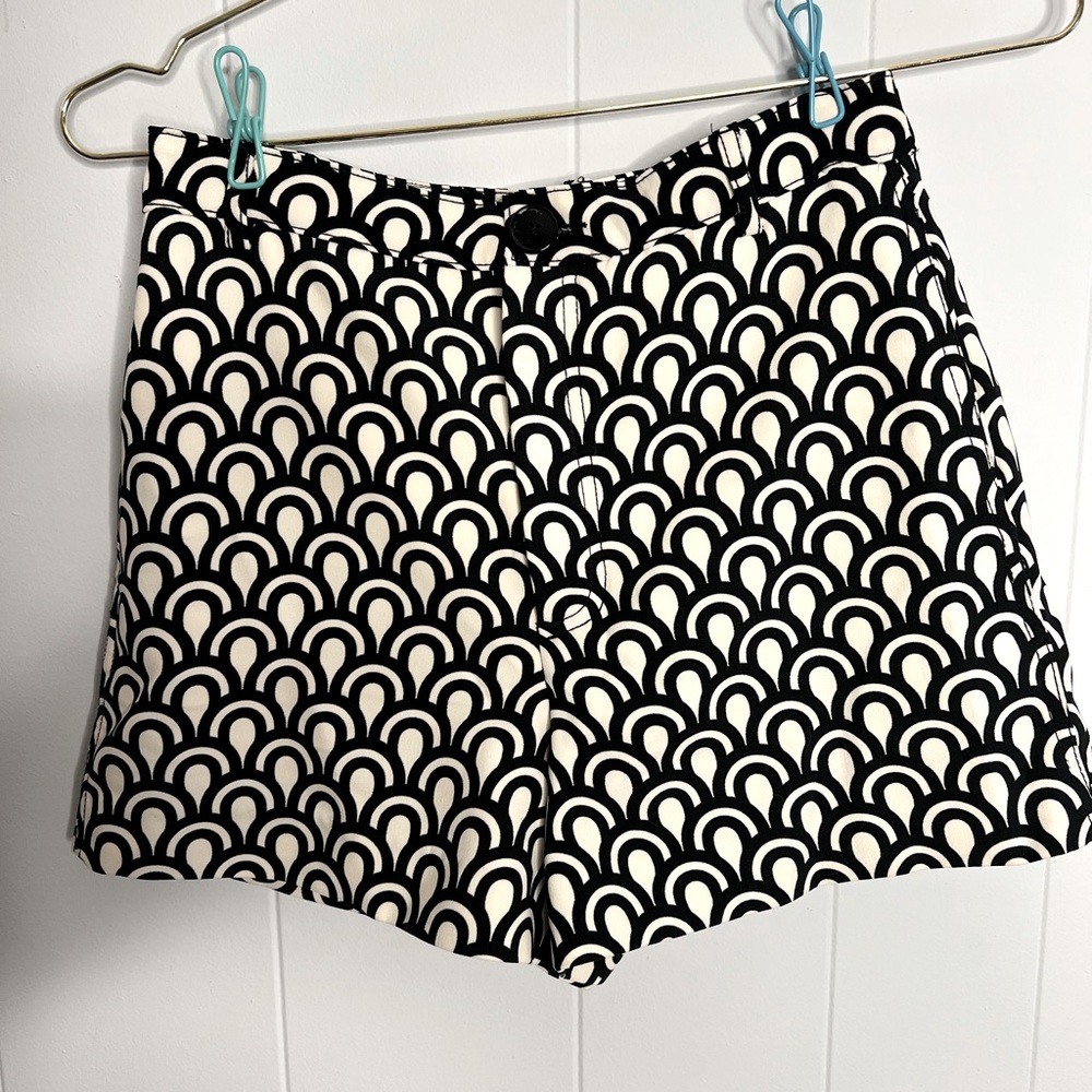 Zara Woman Shorts S